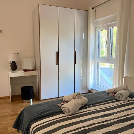 Apartment Monte *