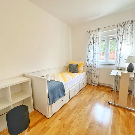 Apartment Monte